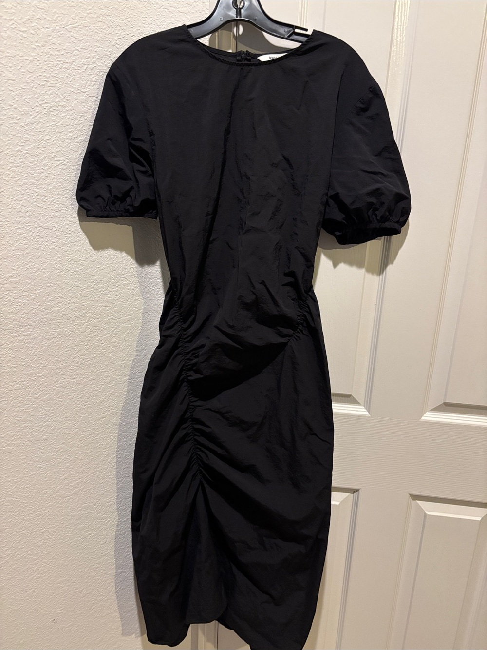 Black Puff-Sleeve Ruched Midi Dress